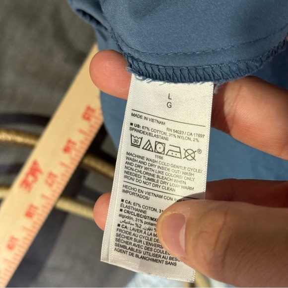 Old Navy Blue Chino Shorts Slim Built-In Flex Size Large Summer Preppy Khaki - Picture 6 of 6